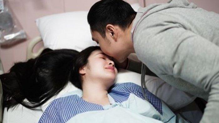 Sebut Penuh Mukjizat Sandra Dewi Ceritakan Proses Kehamilan Dan